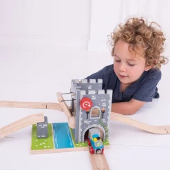 Houten Rails - Ophaalbrug><noscript><img width=