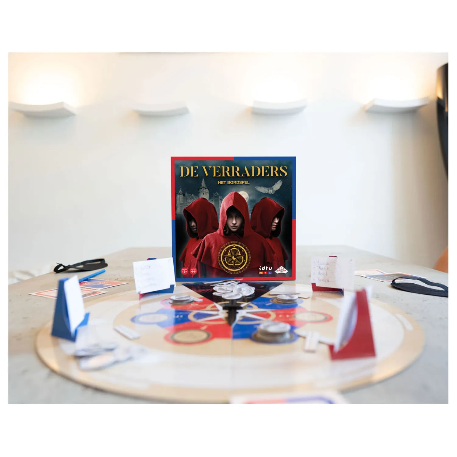 De Verraders Het Bordspel>Identity Games Outlet