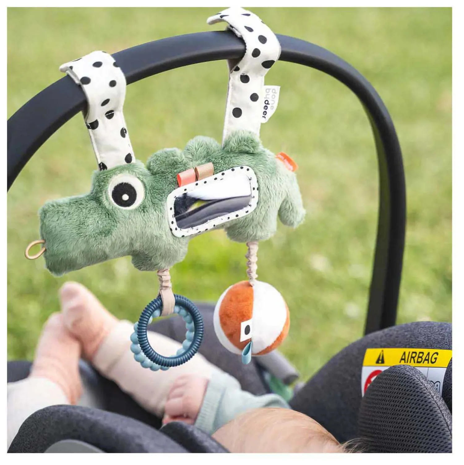 Hangend Activiteiten Speeltje Croco>Done by Deer Online