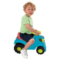 Tractor met Aanhanger en Grasmaaier><noscript><img width=