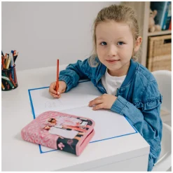 Undercover Gevulde Etui Barbie Clearance