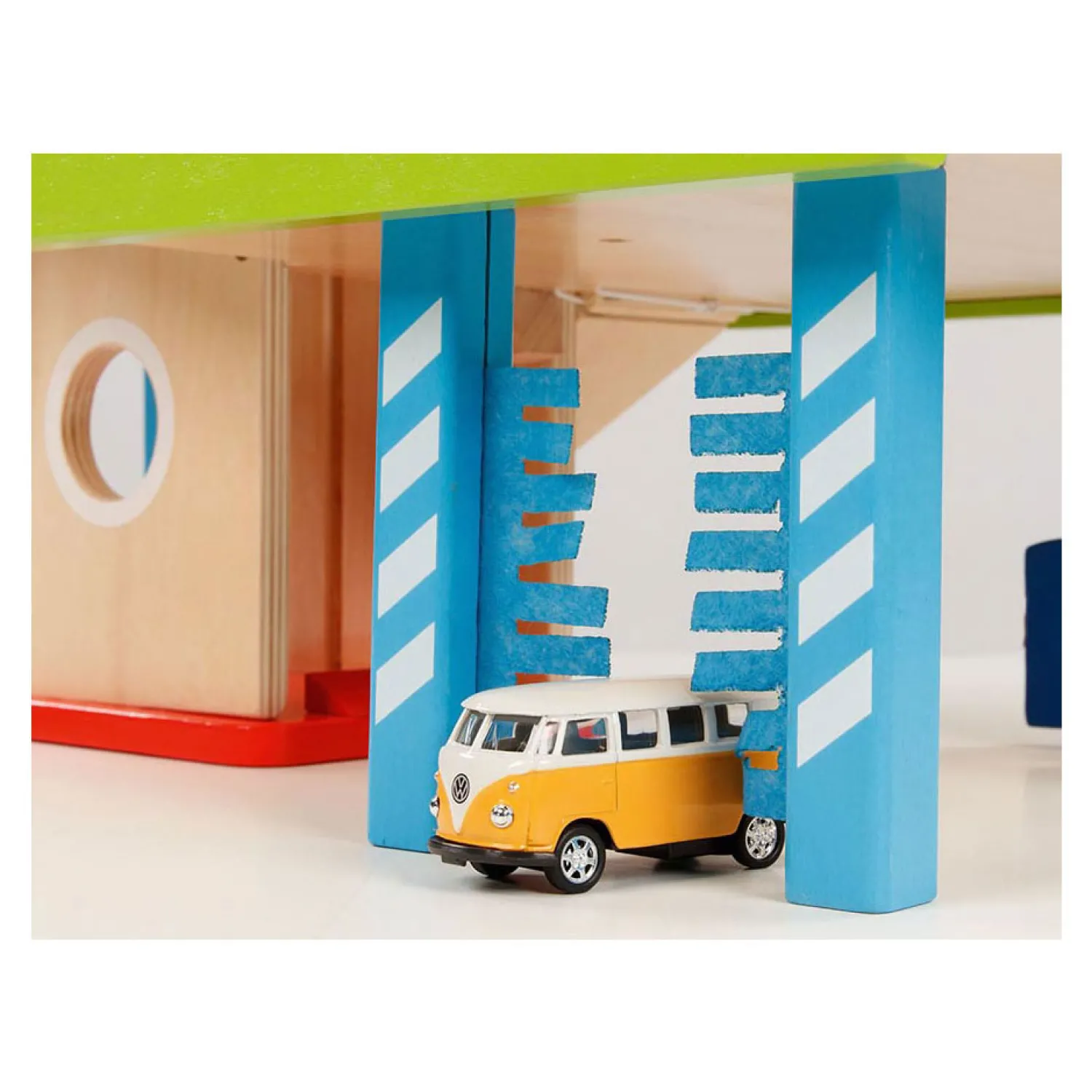 Houten Parkeergarage, 6dlg.>Goki Online