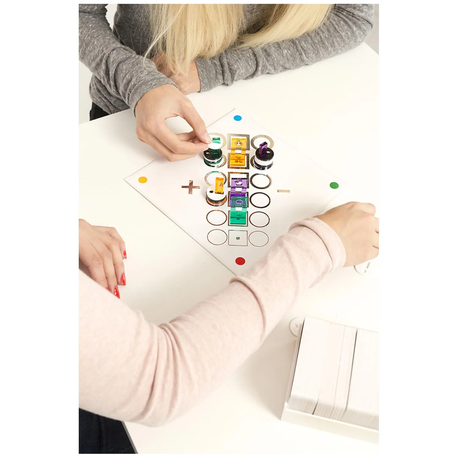 iKNOW Nieuwe Editie Bordspel-Tactic Outlet