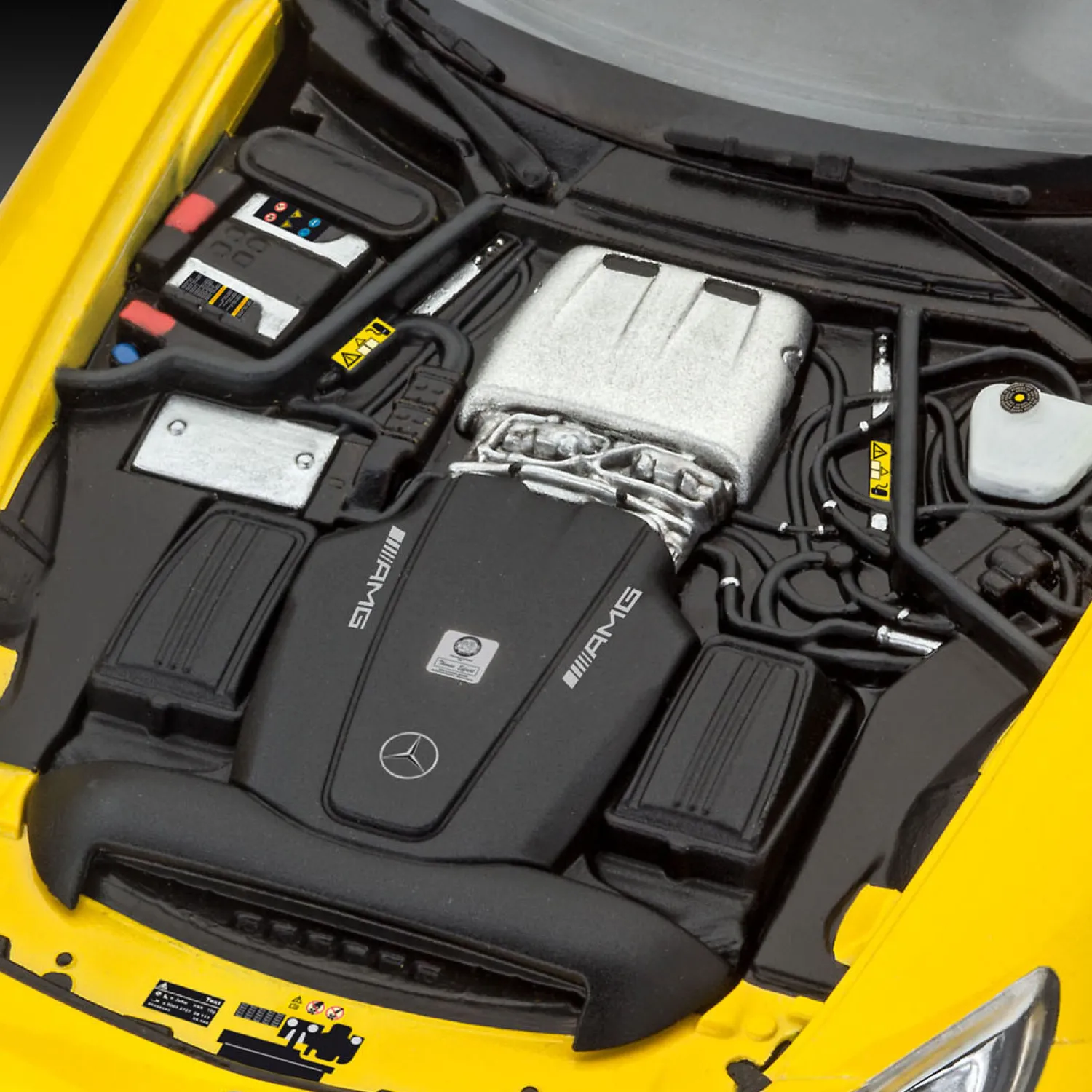 Revell Mercedes-AMG GT Hot