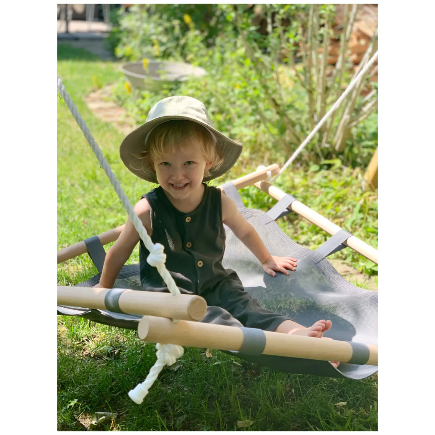 Small Foot - Nestschommel met Houten Frame, 100x100cm Outlet