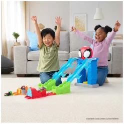 Jazwares Spidey Mega Jump Hoofdkwartier Racebaan Best