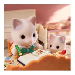 5738 Familie Latte Kat-Sylvanian Families Outlet