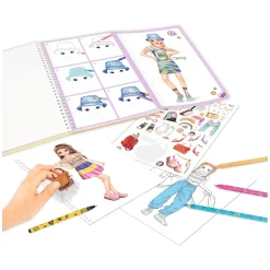 Kleurboek met Potloden><noscript><img width=