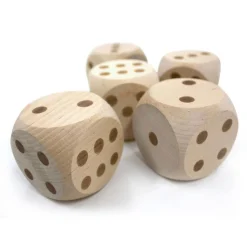 Tactic XL Yatzy Online